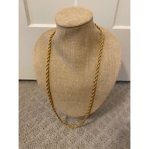 Napier Gold Tone Thick Twisted Rope Chain Necklace 30 Inch Vintage Style